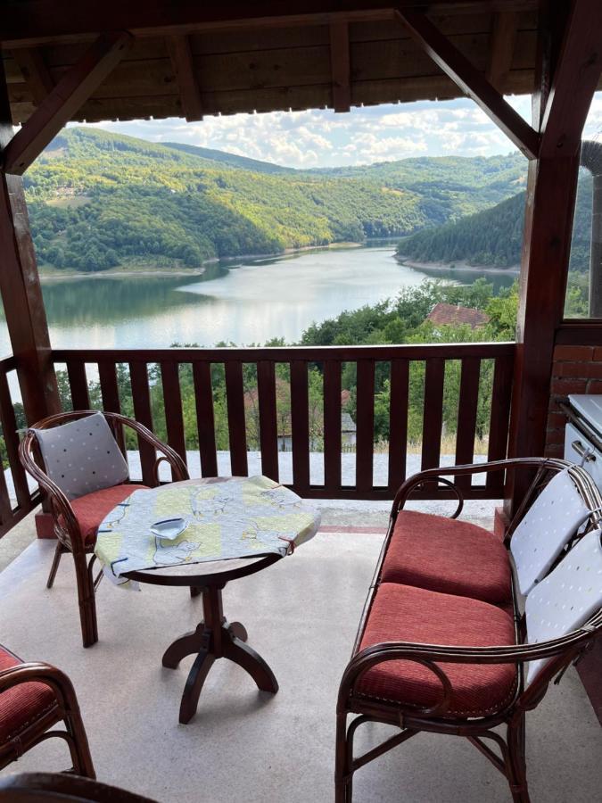 Apartman Jezero Vrutci Užice Exterior foto